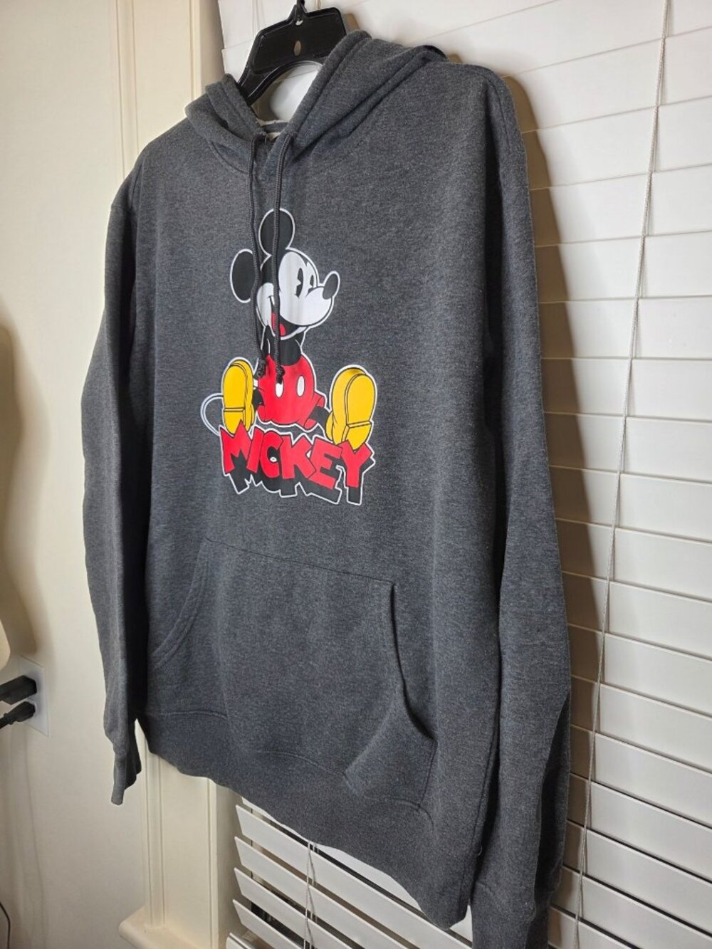 Mens Disney Mickey Mouse Gray Pullover Hoodie Sweatshirt M Cotton Blend - Picture 3 of 7